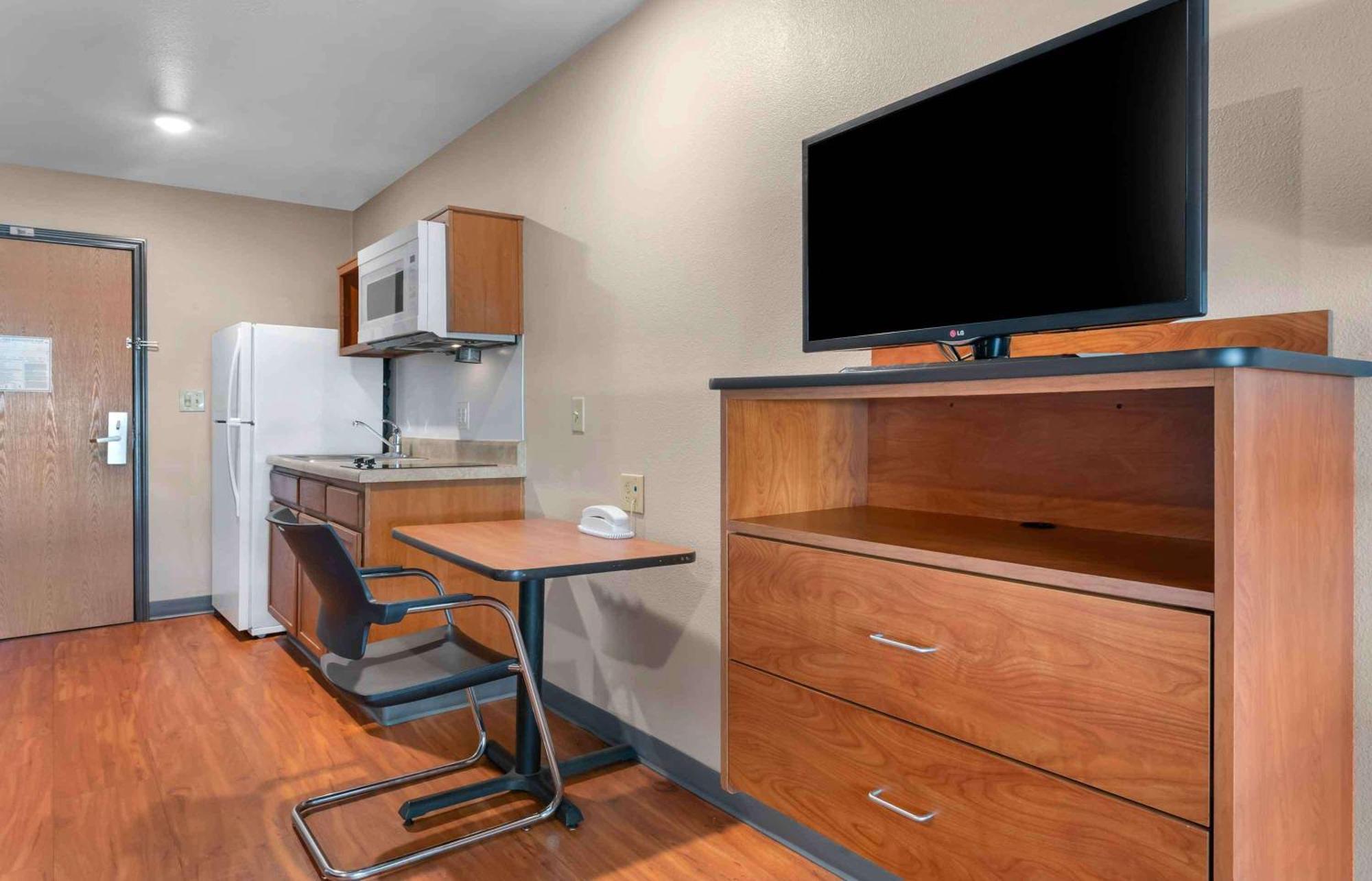 Extended Stay America Select Suites - Jacksonville - North ภายนอก รูปภาพ
